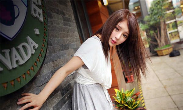 中阳想找一个女性生孩子给报酬-｛找个女人生孩子多少钱｝